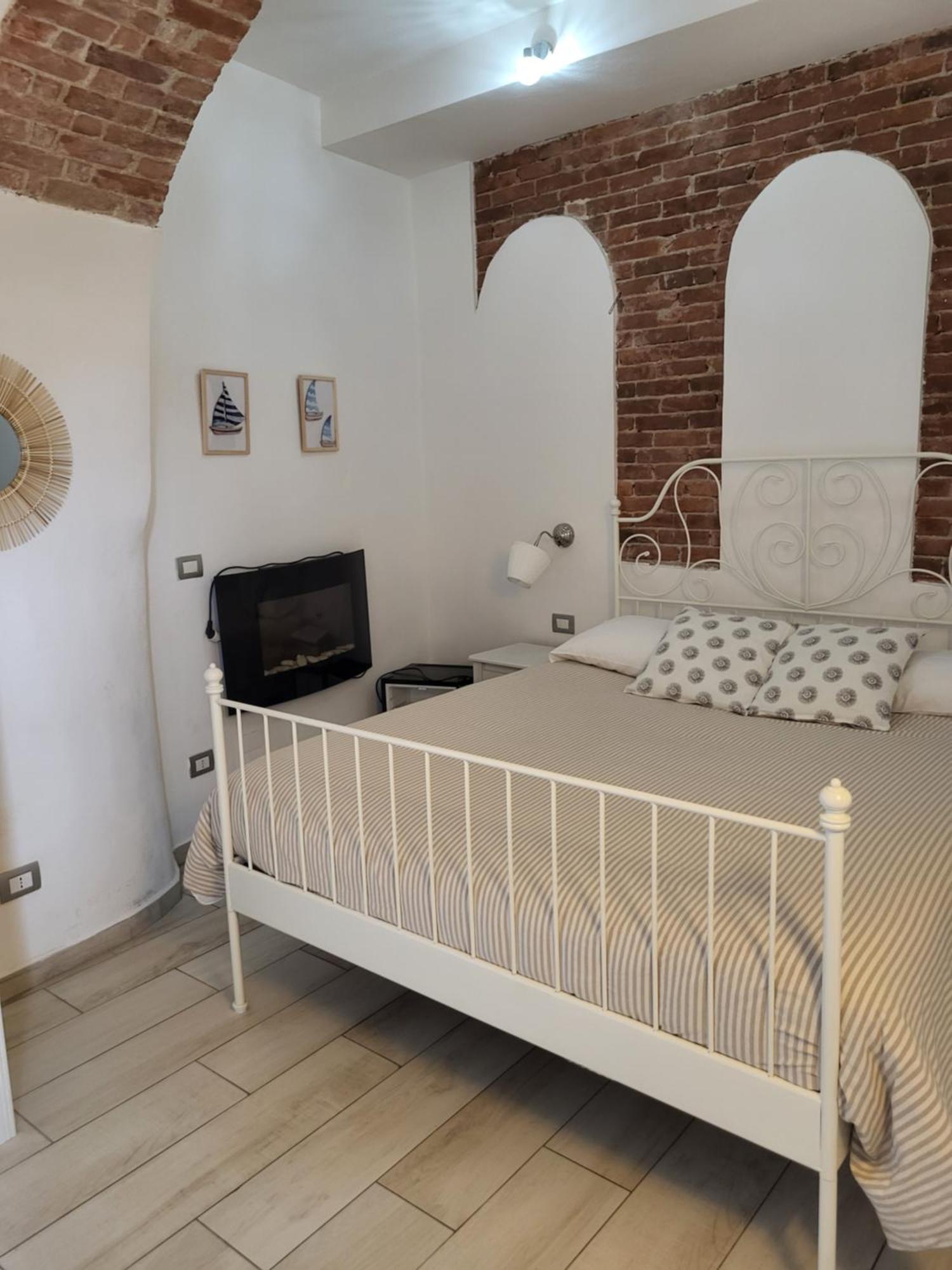 Il Timone Corniglia